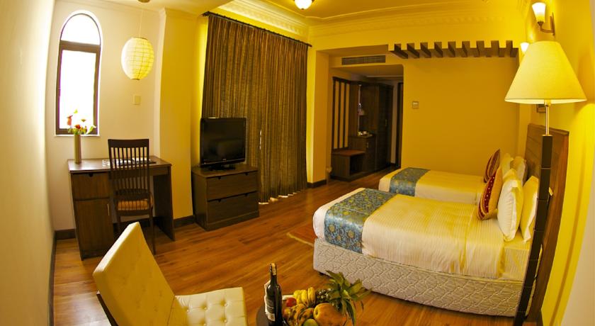 Tibet Guest Hosue Room.jpg