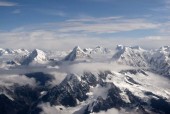everest mountain flight 3.jpg